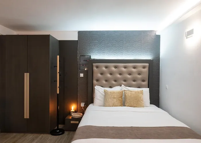 Double M Adults Only